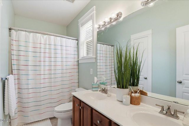 49 Tuscarora Lane, Clayton, NC 27520