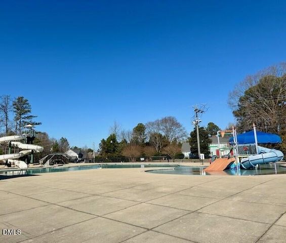 49 Tuscarora Lane, Clayton, NC 27520