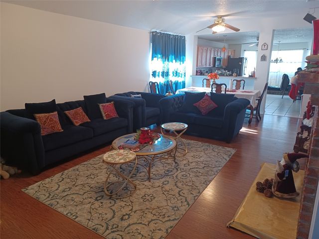 2808 Goldfinch Drive, Mesquite, TX 75181