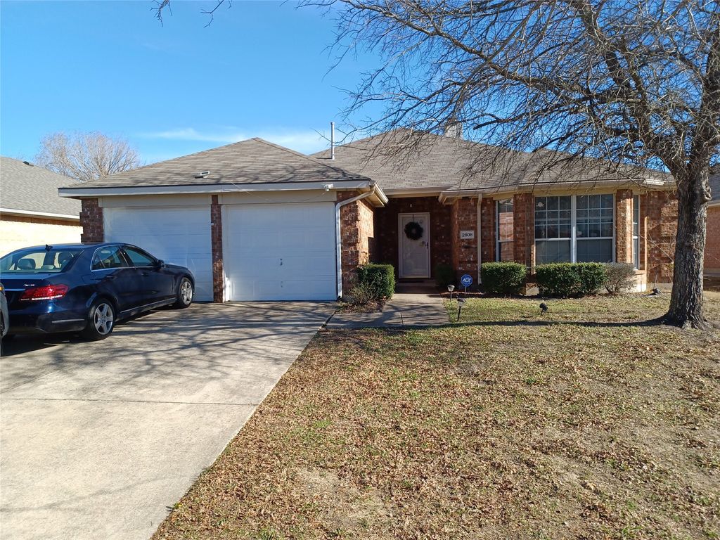 2808 Goldfinch Drive, Mesquite, TX 75181
