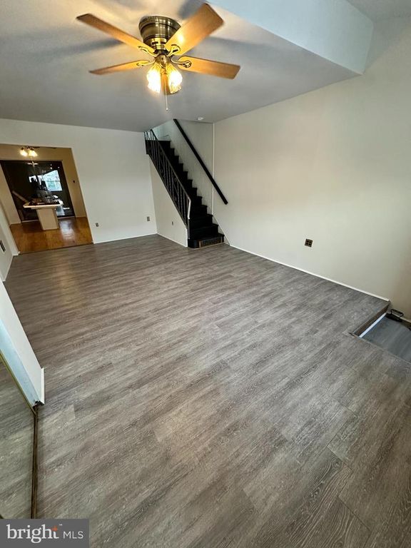 7105 GUYER AVE, Philadelphia, PA 19153