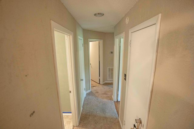 131 Brandywine Dr, Clarksville, TN 37042