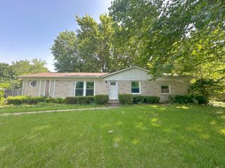 131 Brandywine Dr, Clarksville, TN 37042