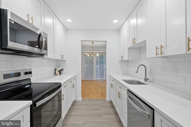 9664 MASTERWORKS DR, Vienna, VA 22181
