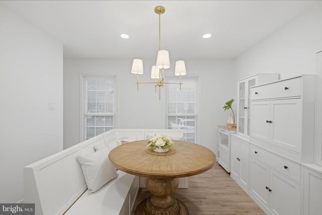 9664 MASTERWORKS DR, Vienna, VA 22181