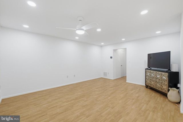 9664 MASTERWORKS DR, Vienna, VA 22181