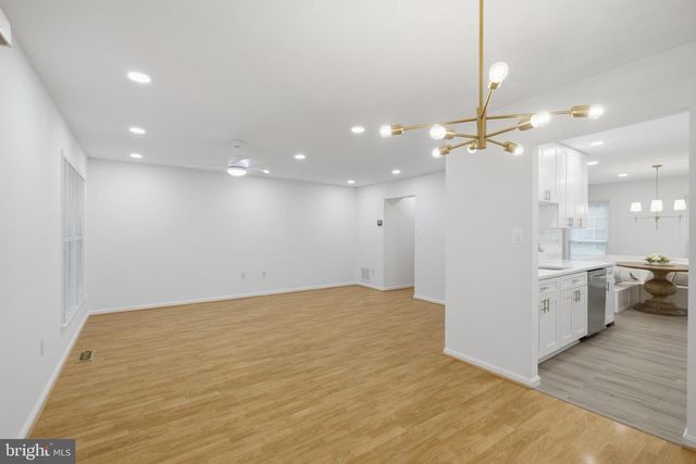 9664 MASTERWORKS DR, Vienna, VA 22181