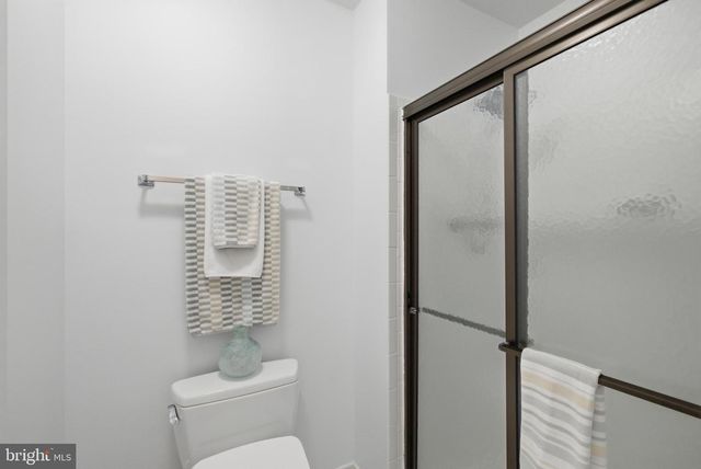 9664 MASTERWORKS DR, Vienna, VA 22181