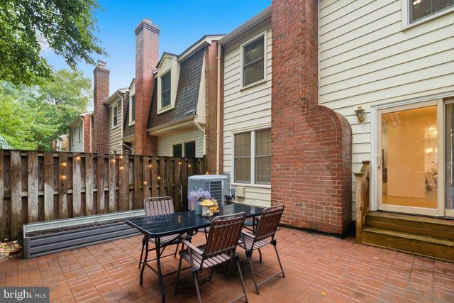 9664 MASTERWORKS DR, Vienna, VA 22181