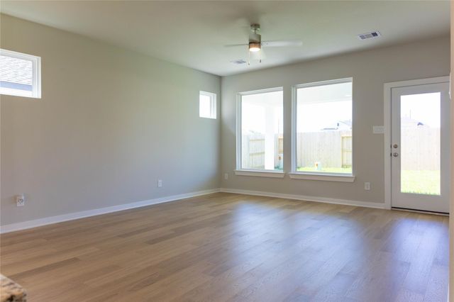 348 Palero Path, Brookshire, TX 77423