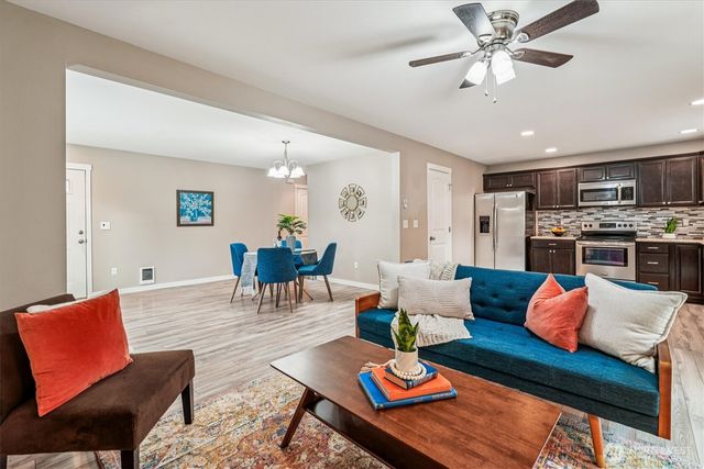 741 NE Larson Boulevard, Belfair, WA 98528