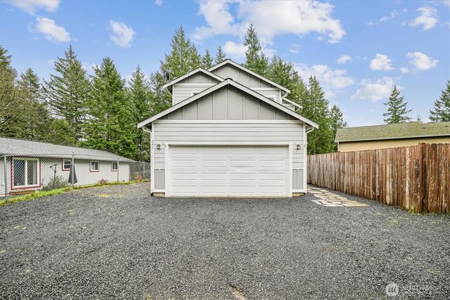 741 NE Larson Boulevard, Belfair, WA 98528