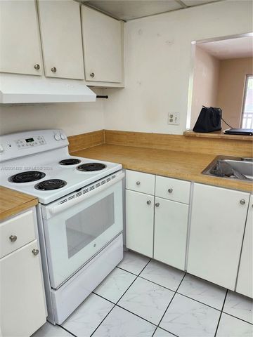 11219 SW 88th Street 205C, Miami, FL 33176