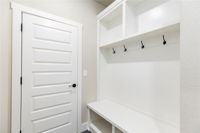 2107 N Chanae Street, Siloam Springs, AR 72761