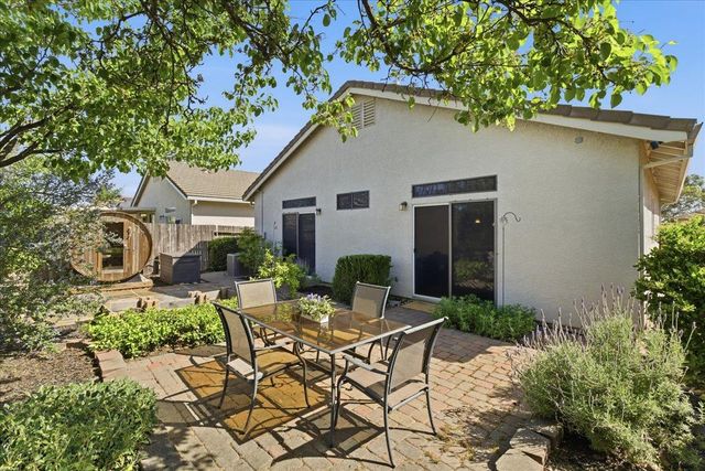 7920 Kelvedon Way, Sacramento, CA 95829