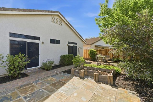 7920 Kelvedon Way, Sacramento, CA 95829