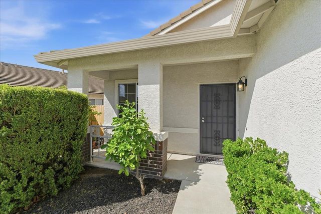 7920 Kelvedon Way, Sacramento, CA 95829