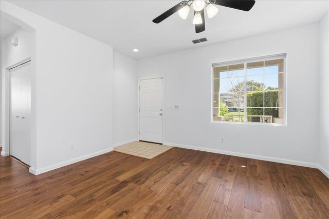 7920 Kelvedon Way, Sacramento, CA 95829