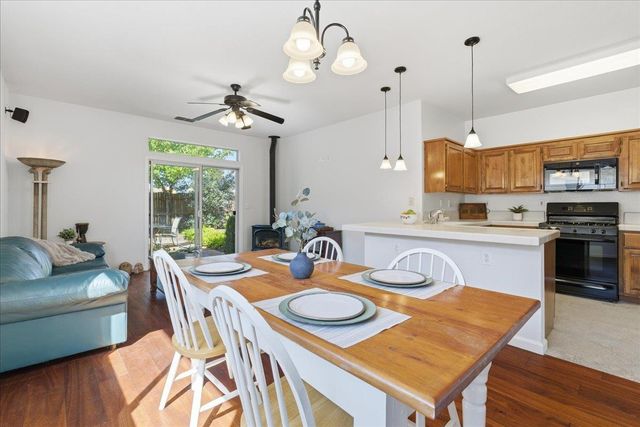 7920 Kelvedon Way, Sacramento, CA 95829