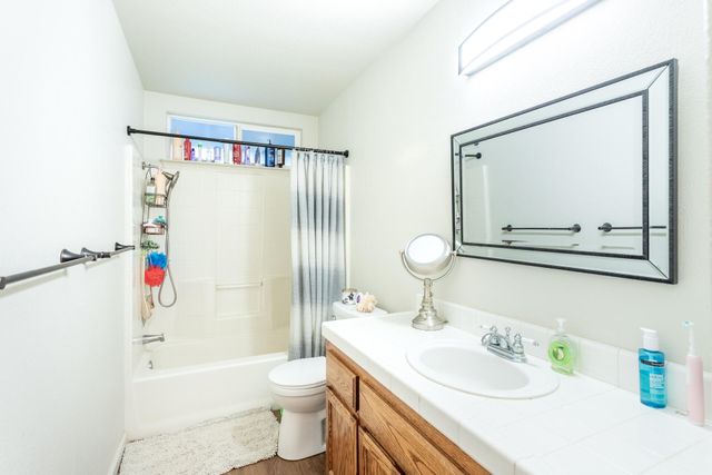 3257 Sioux Drive, Shasta Lake, CA 96019