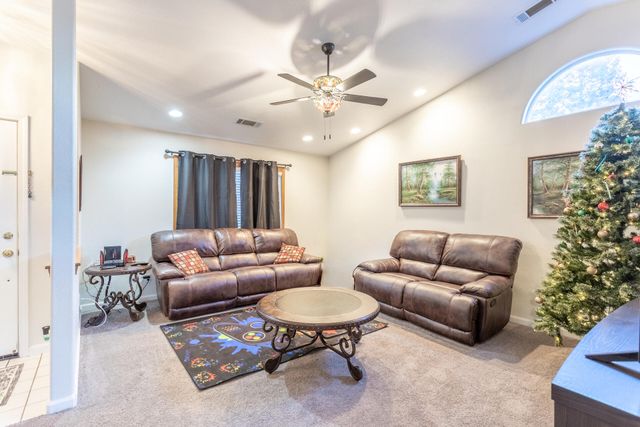 3257 Sioux Drive, Shasta Lake, CA 96019