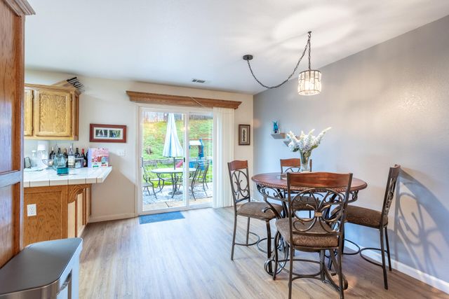 3257 Sioux Drive, Shasta Lake, CA 96019