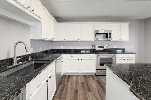 1909 Marysol TRL, Cedar Park, TX 78613