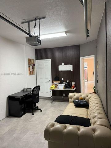 11668 NW 88th Ln 11668, Doral, FL 33178