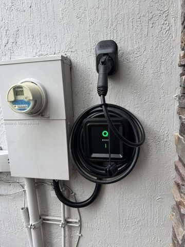 11668 NW 88th Ln 11668, Doral, FL 33178