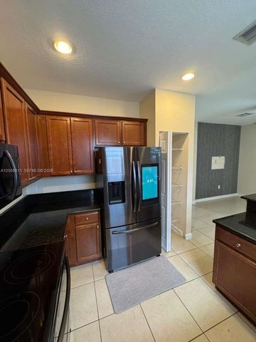 11668 NW 88th Ln 11668, Doral, FL 33178