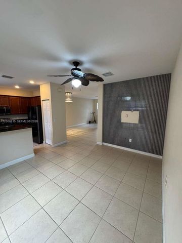 11668 NW 88th Ln 11668, Doral, FL 33178