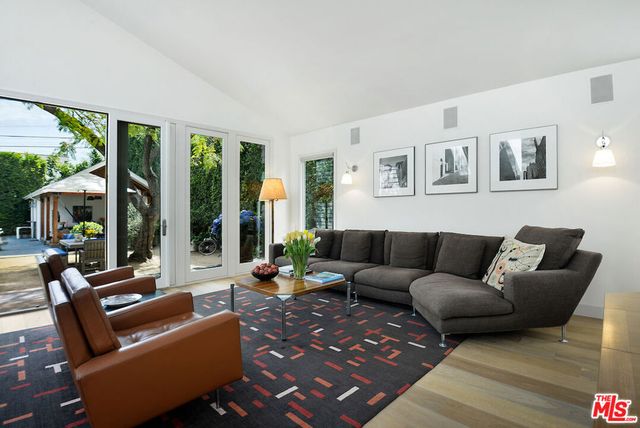 740 N Martel Avenue, Los Angeles, CA 90046
