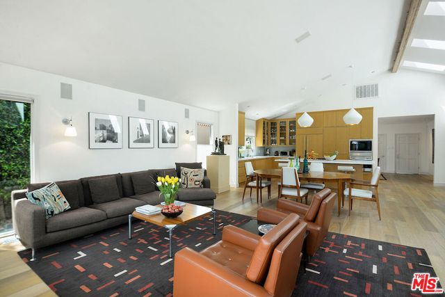 740 N Martel Avenue, Los Angeles, CA 90046
