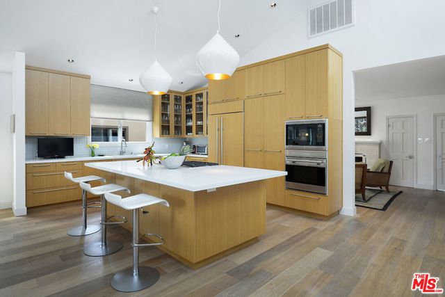 740 N Martel Avenue, Los Angeles, CA 90046