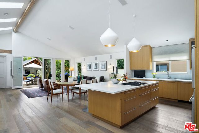740 N Martel Avenue, Los Angeles, CA 90046