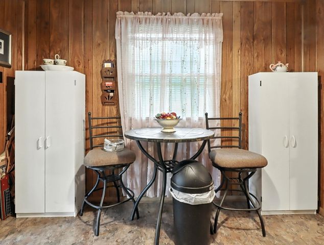 402 Watson Rd, Longview, TX 75604
