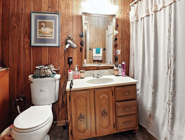 402 Watson Rd, Longview, TX 75604
