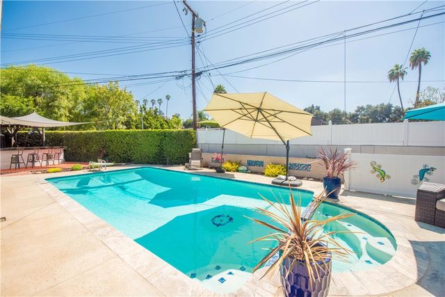 556 N Billow, San Dimas, CA 91773