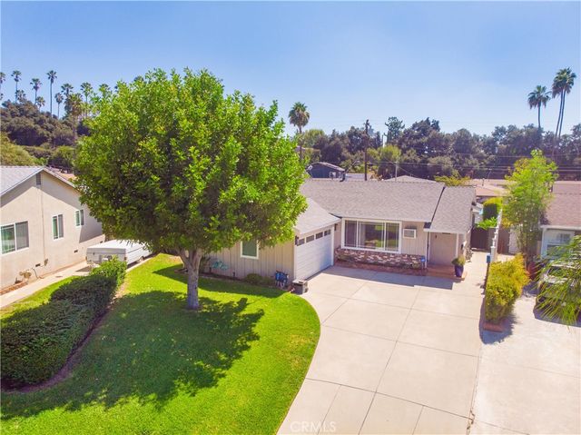 556 N Billow, San Dimas, CA 91773