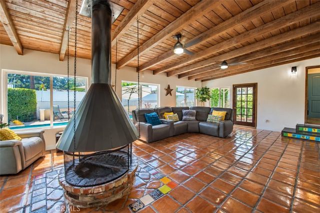 556 N Billow, San Dimas, CA 91773