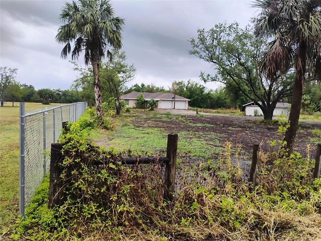 5905 CLEVELAND DRIVE, Punta Gorda, FL 33982