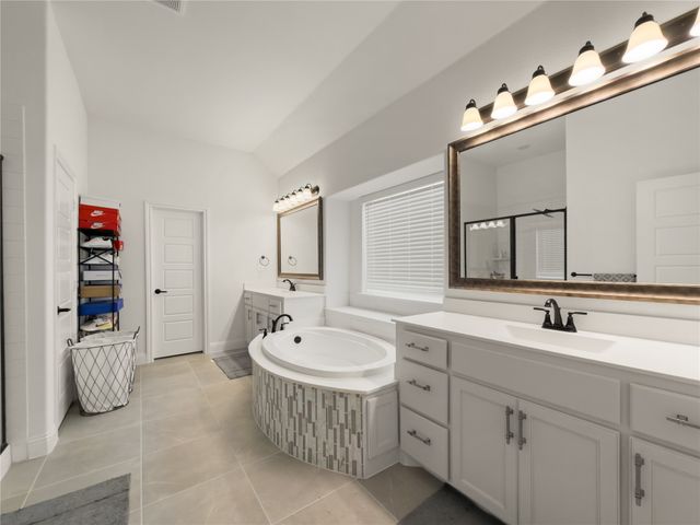 1713 Sudbury Drive, Cleburne, TX 76033