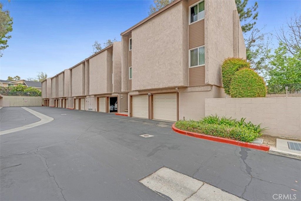 1525 Walnut Leaf Drive 214, Walnut, CA 91789