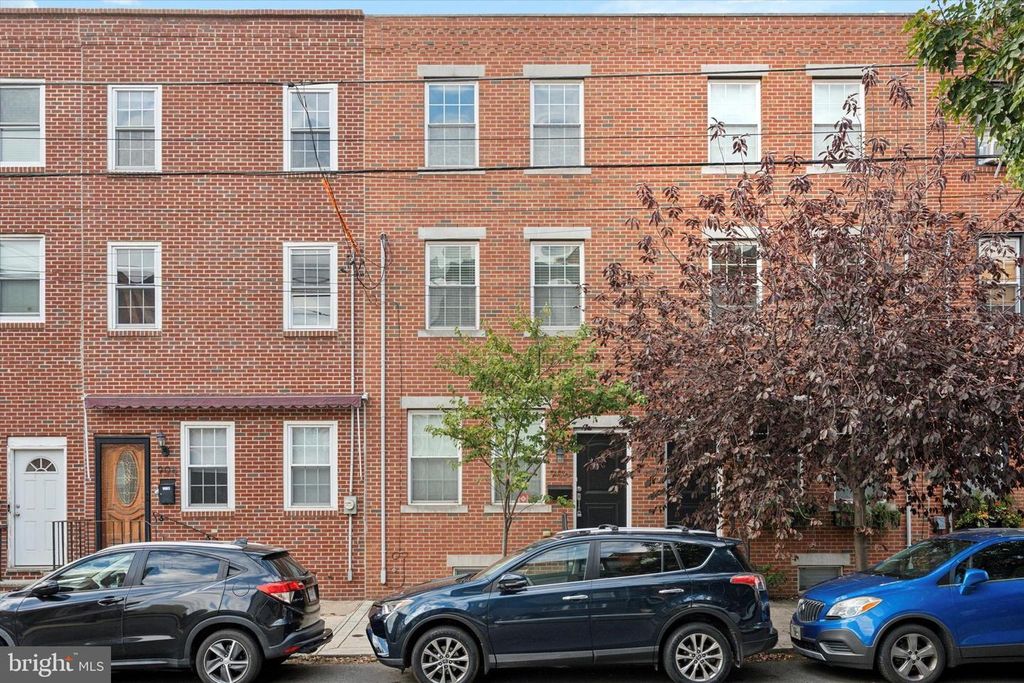 906 S 12TH ST, Philadelphia, PA 19147