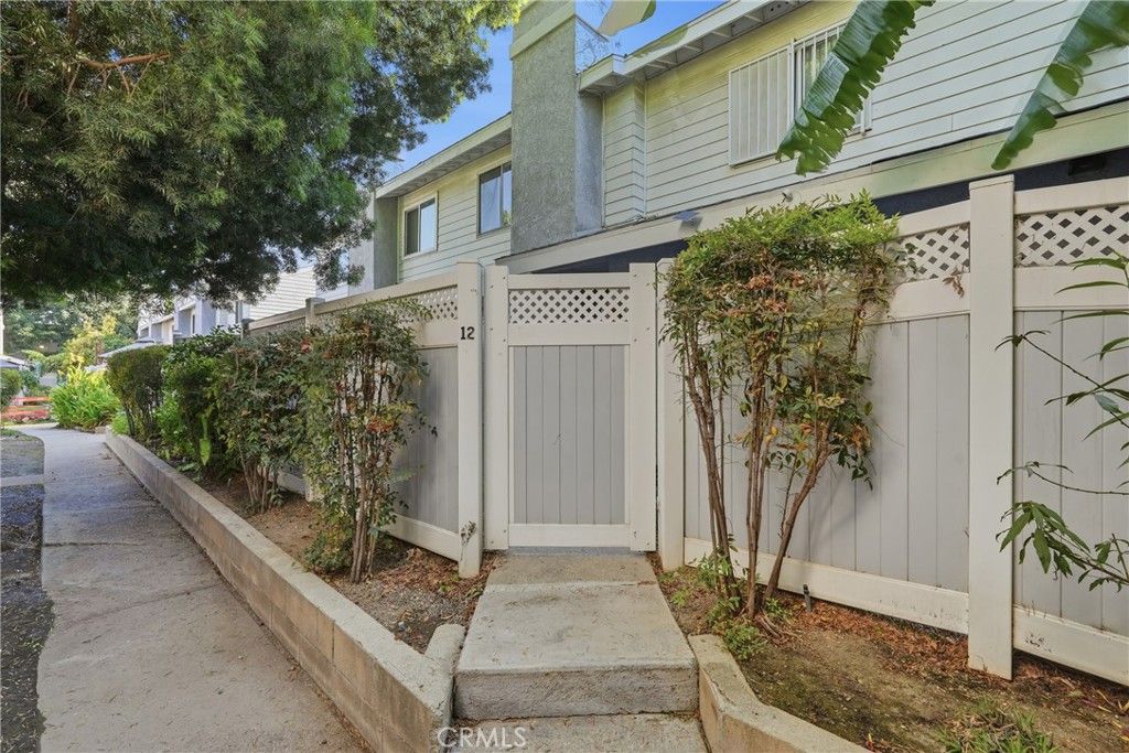 Image 1 of property listing at 8350 Burnet, North Hills, CA 91343