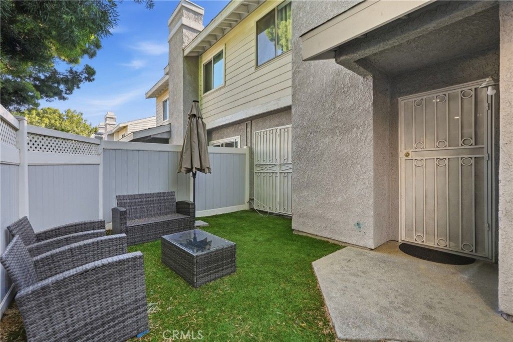Image 2 of property listing at 8350 Burnet, North Hills, CA 91343