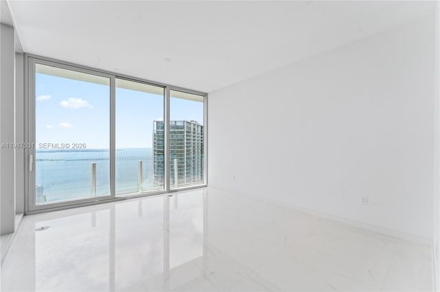 300 Biscayne Blvd Way 5003, Miami, FL 33131