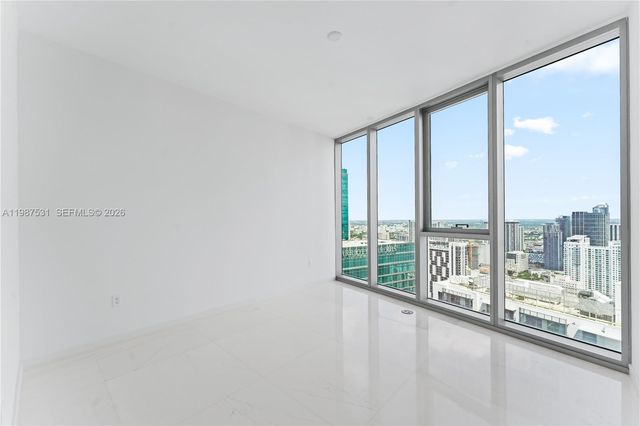 300 Biscayne Blvd Way 5003, Miami, FL 33131