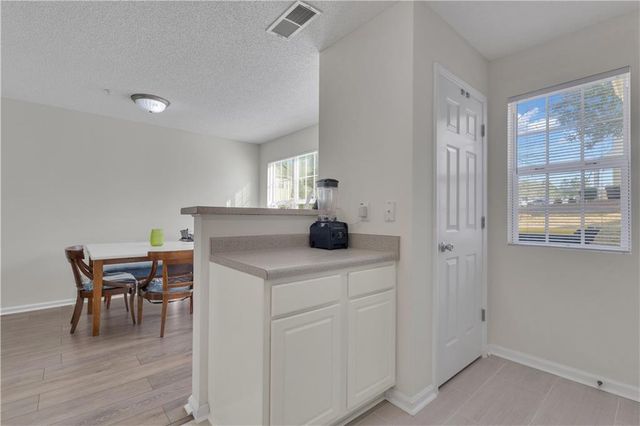 127 Chastain Circle, Newnan, GA 30263