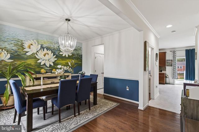 111 SOVEREIGN CT, Winchester, VA 22602